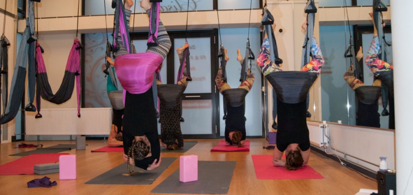 Yogaswing lessen in Haarlem bij Elisajo
